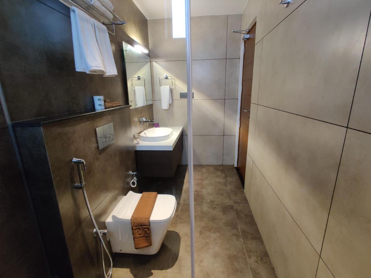 Florida Airport Hotel Kochi Nedumbassery Eksteriør bilde