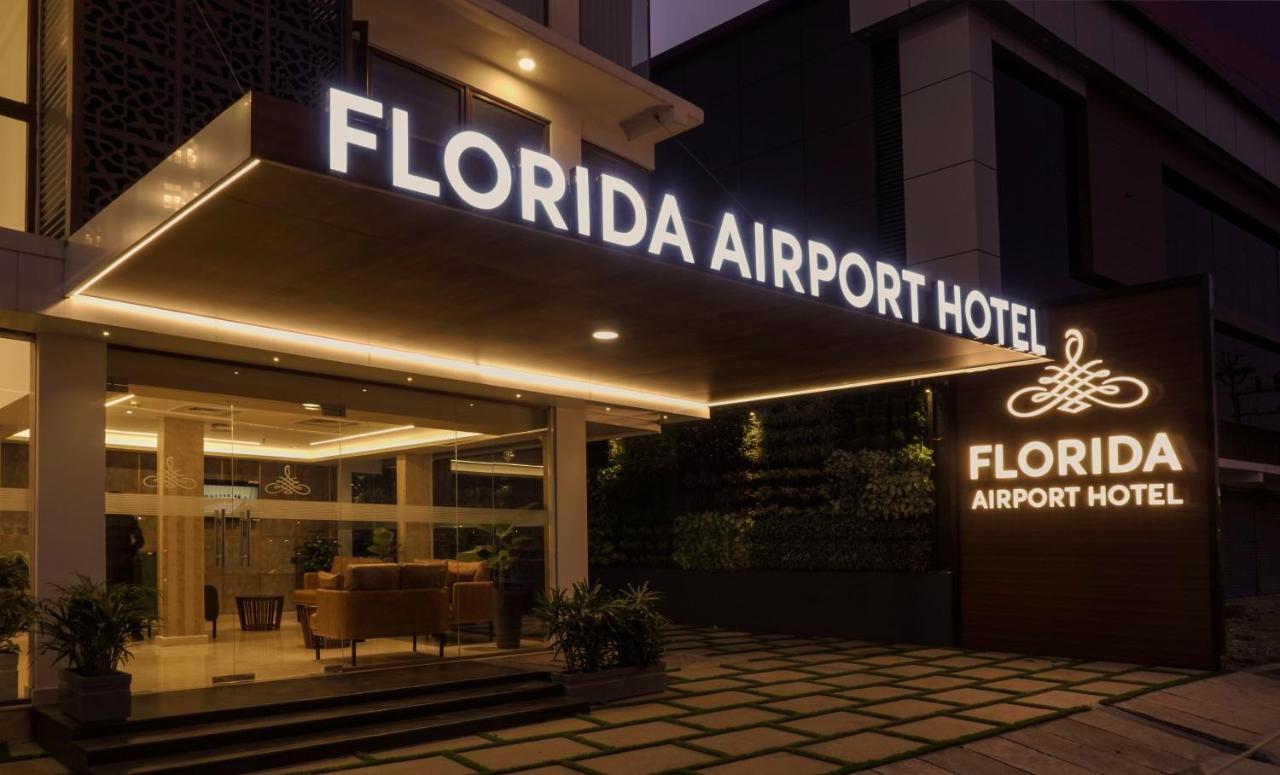 Florida Airport Hotel Kochi Nedumbassery Eksteriør bilde